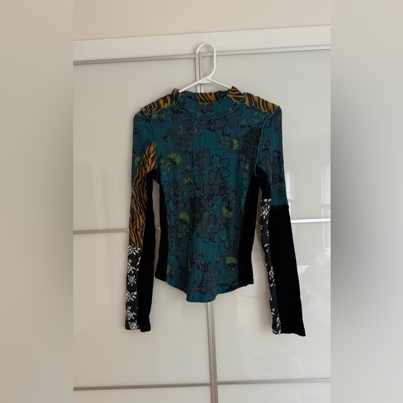 Free People Long Sleeve Sz M - Picture 1 of 3